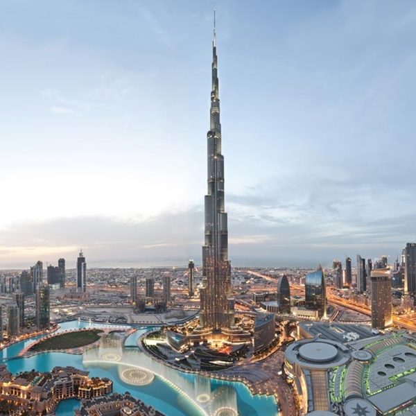 Burj-Khalifa-Day